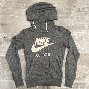 Nike Vintage long sleeve hoodie Women's Sz XS